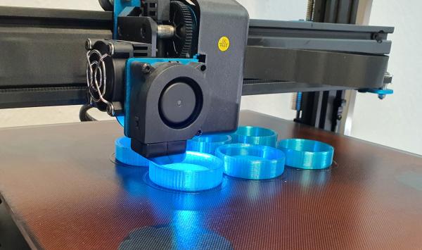 AMS Entwicklung Rapid Prototyping 3D Druck Dosen